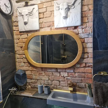 شقة Mieszkanie Przy Dworcu Glowna غدينيا