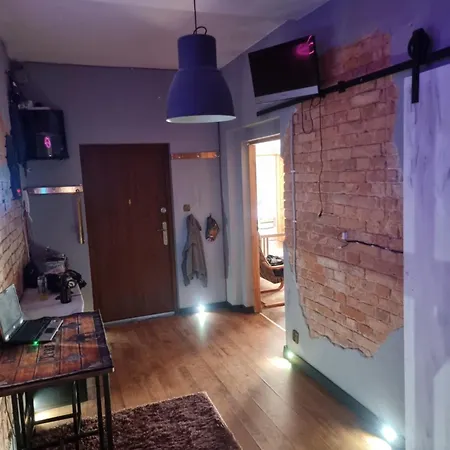 شقة Mieszkanie Przy Dworcu Glowna